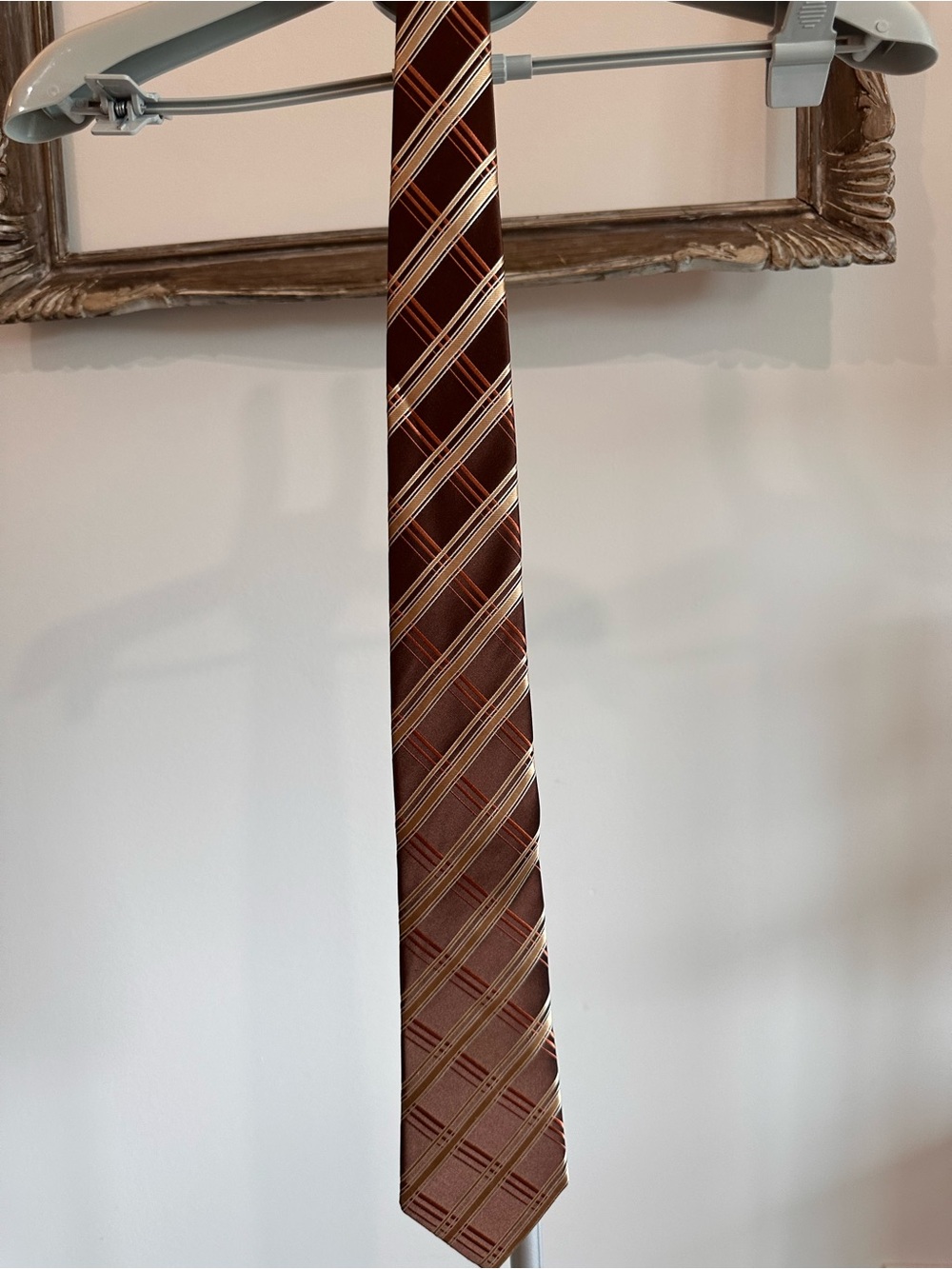 Men's Brown Plaid Silk Tie - Classic Striped Design